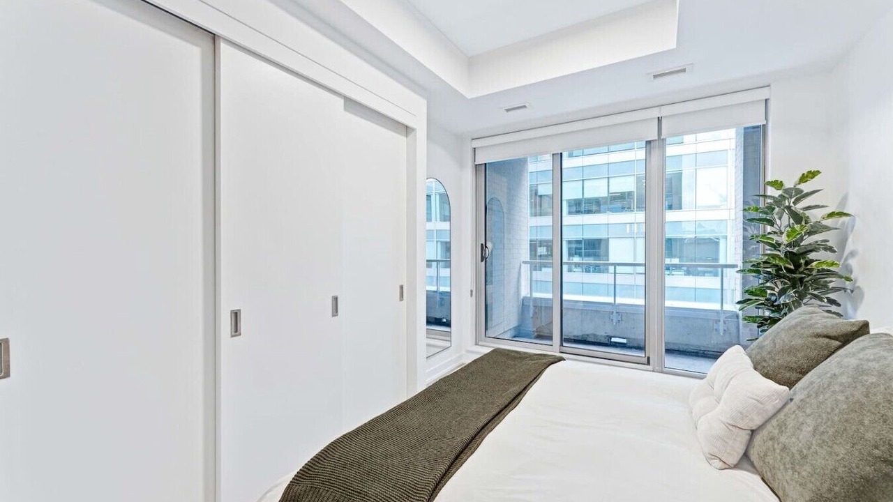 Photo of Bedroom in Byward Market - Parliament Hill