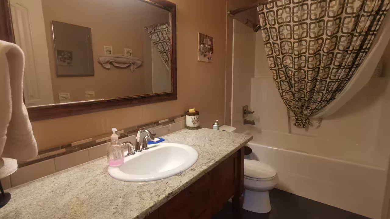 Photo of Bathroom in Vulcan County