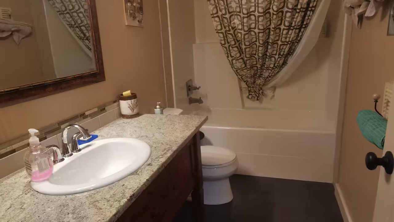 Photo of Bathroom in Vulcan County