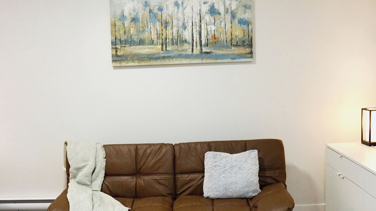 Photo of Livingroom in East Clayton