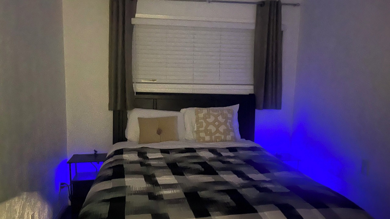Photo of Bedroom in Colwood