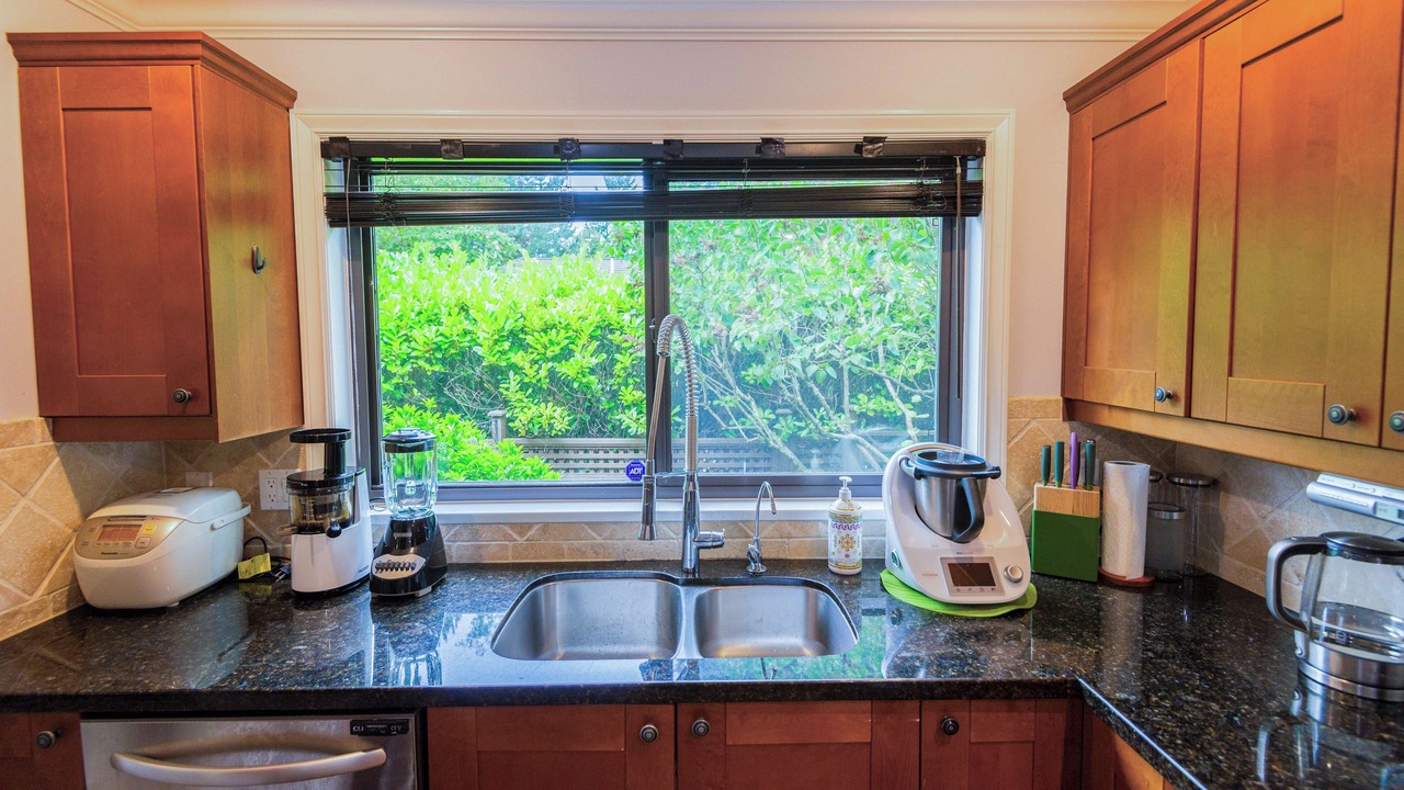 Photo of Kitchen in Crescent Beach