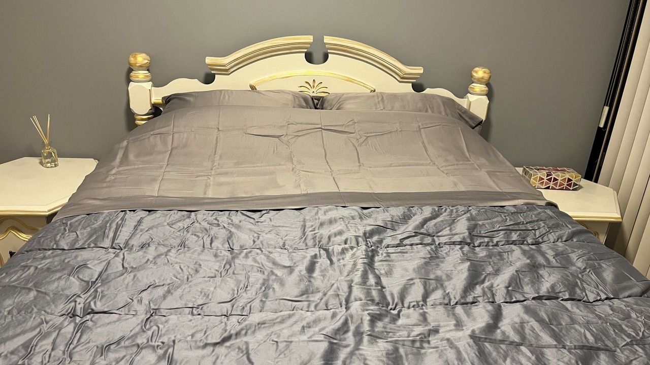 Photo of Bedroom in Bay Street Corridor