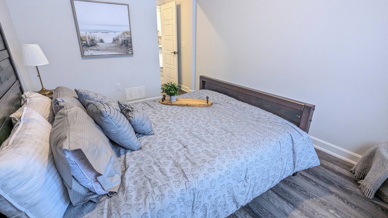 Photo of Bedroom in Mount Forest