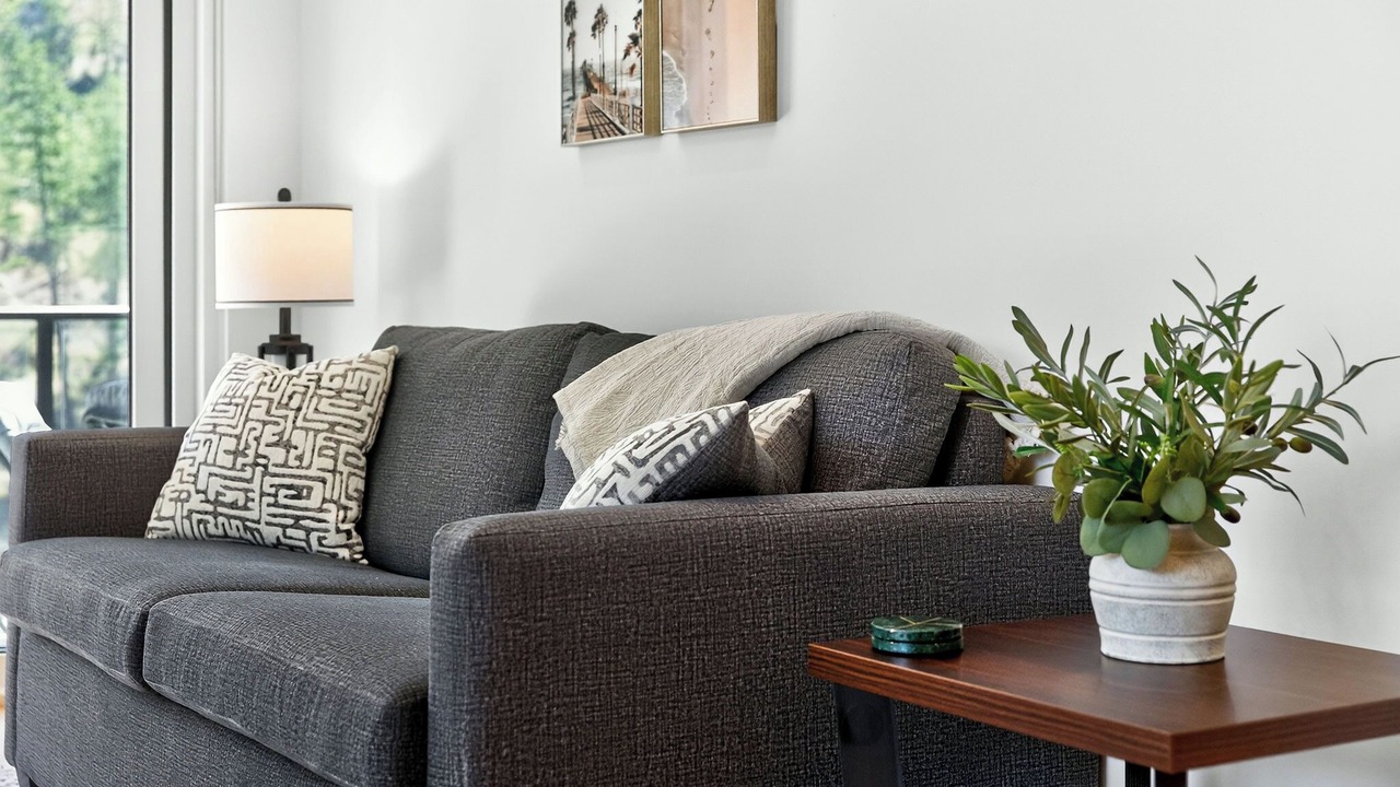 Photo of Livingroom in Central Okanagan