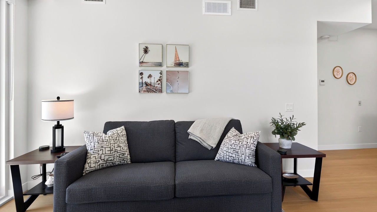 Photo of Livingroom in Central Okanagan