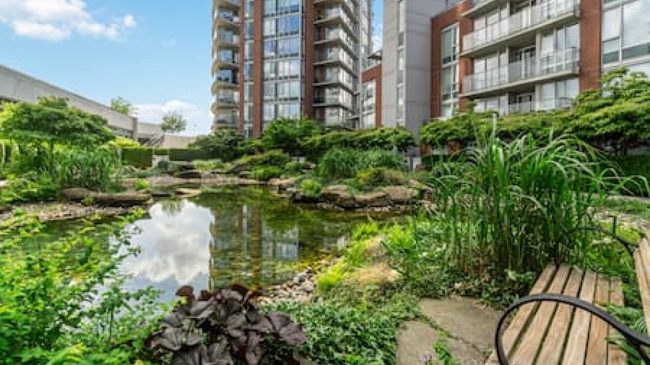 Photo of Outdoor in Crosstown
