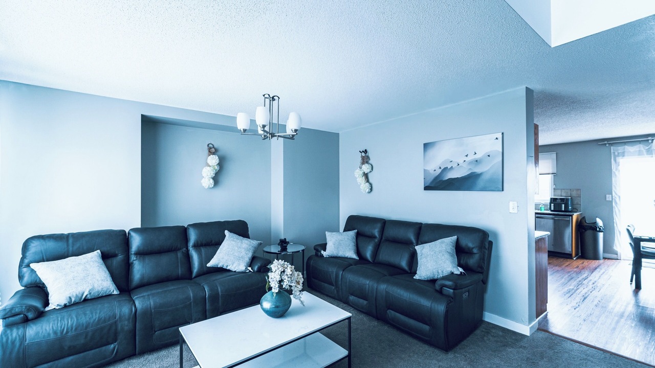 Photo of Livingroom in Transcona