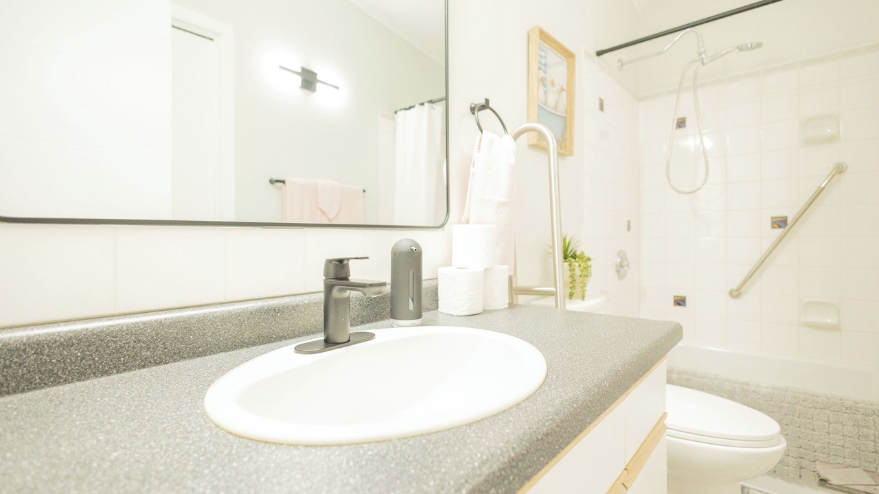 Photo of Bathroom in Arnes