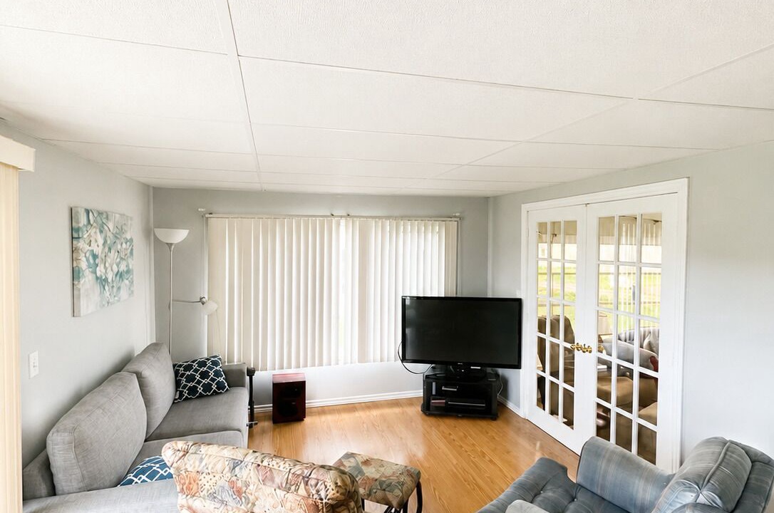Photo of Livingroom in Sainte-Anne-de-Kent