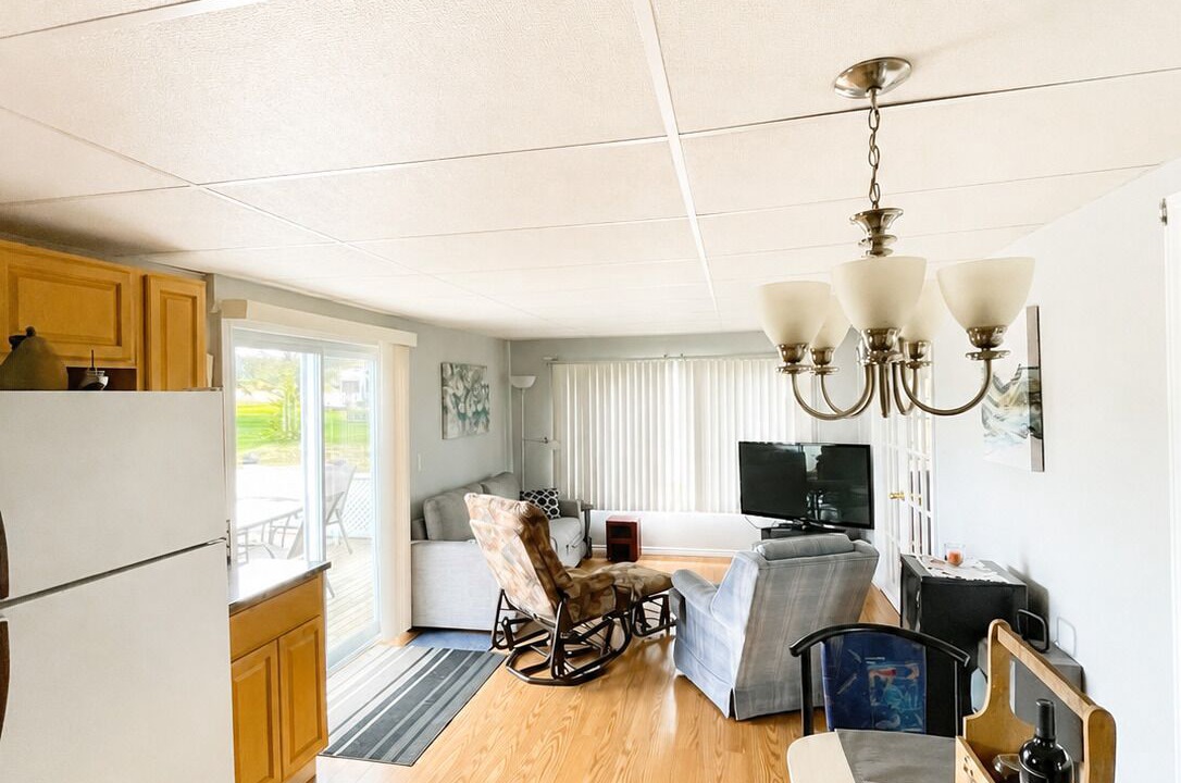 Photo of Livingroom in Sainte-Anne-de-Kent