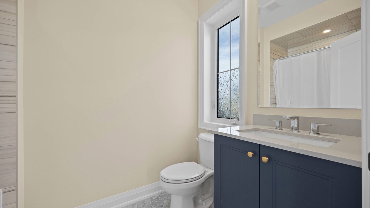 Photo of Bathroom in Oro-Medonte