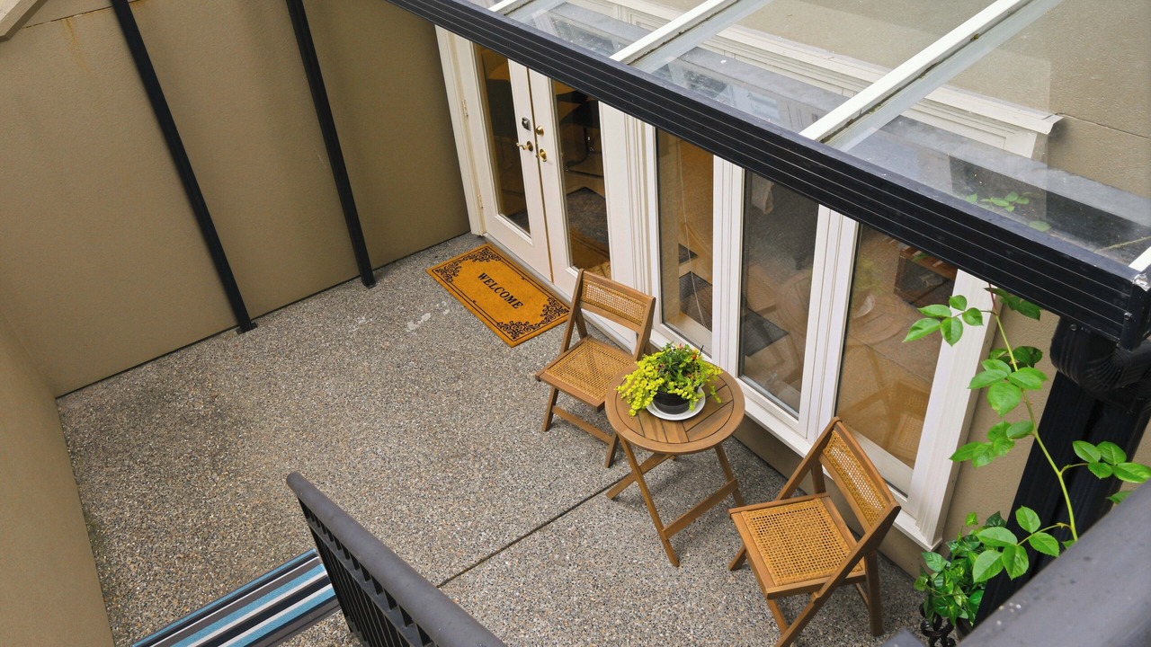 Photo of Outdoor in Arbutus Ridge