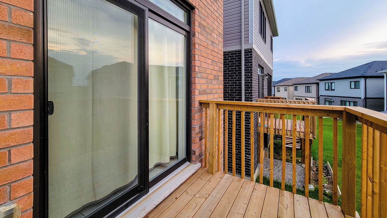 Photo of Patio Balcony in Caledonia