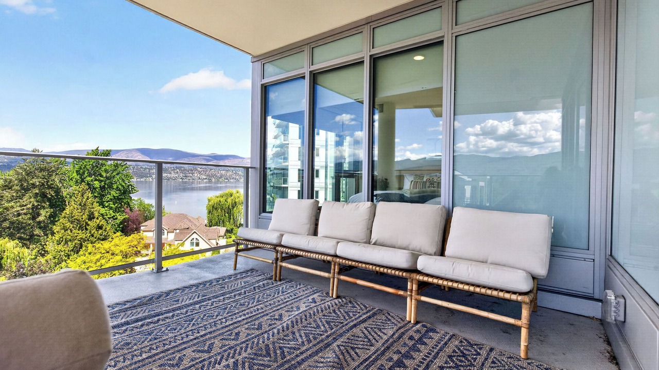 Photo of Patio Balcony in South Pandosy