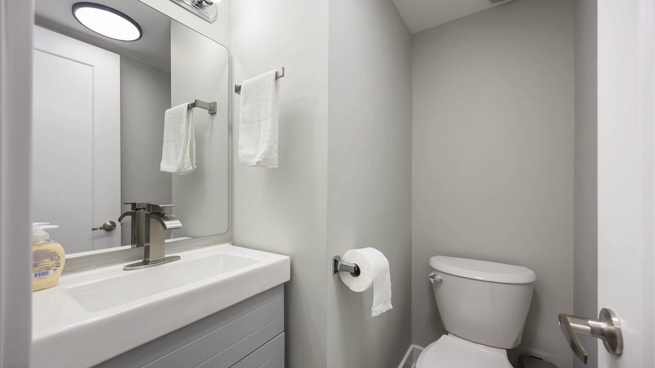 Photo of Bathroom in Clairlea - Birchmount