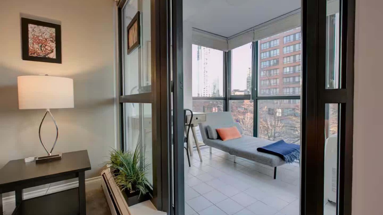 Photo of Livingroom in Yaletown