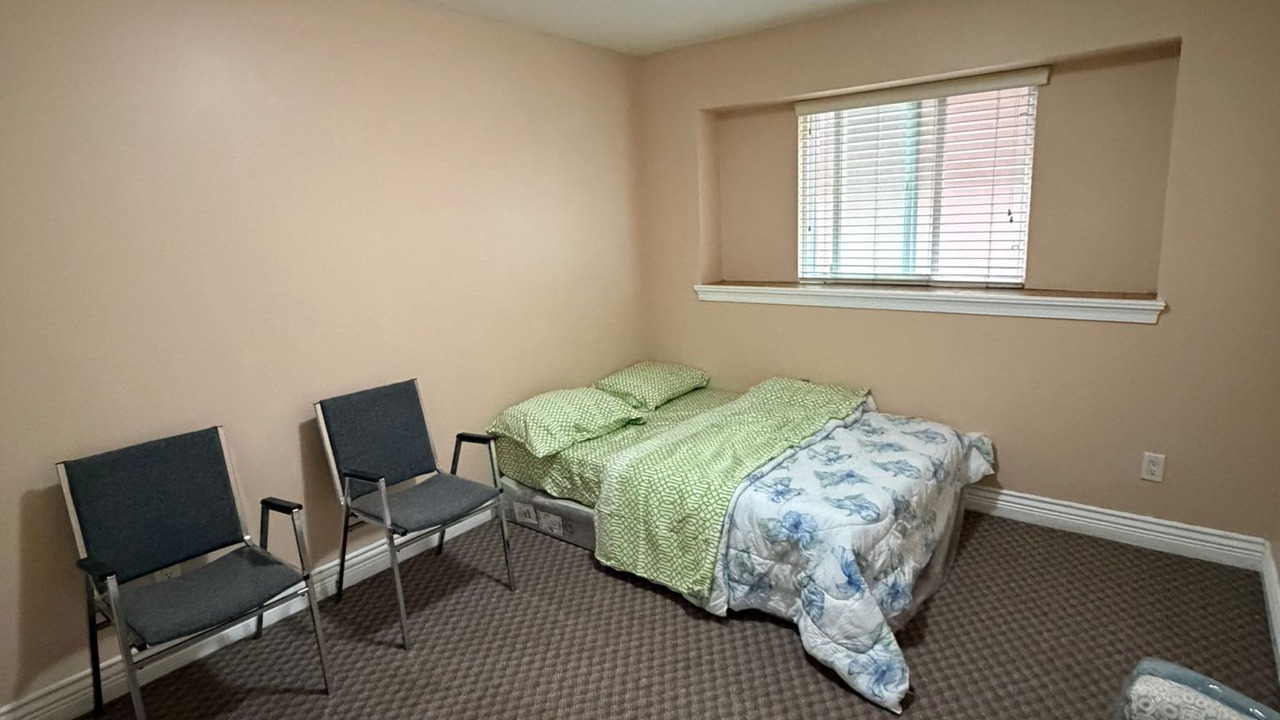 Photo of Bedroom in Queensborough