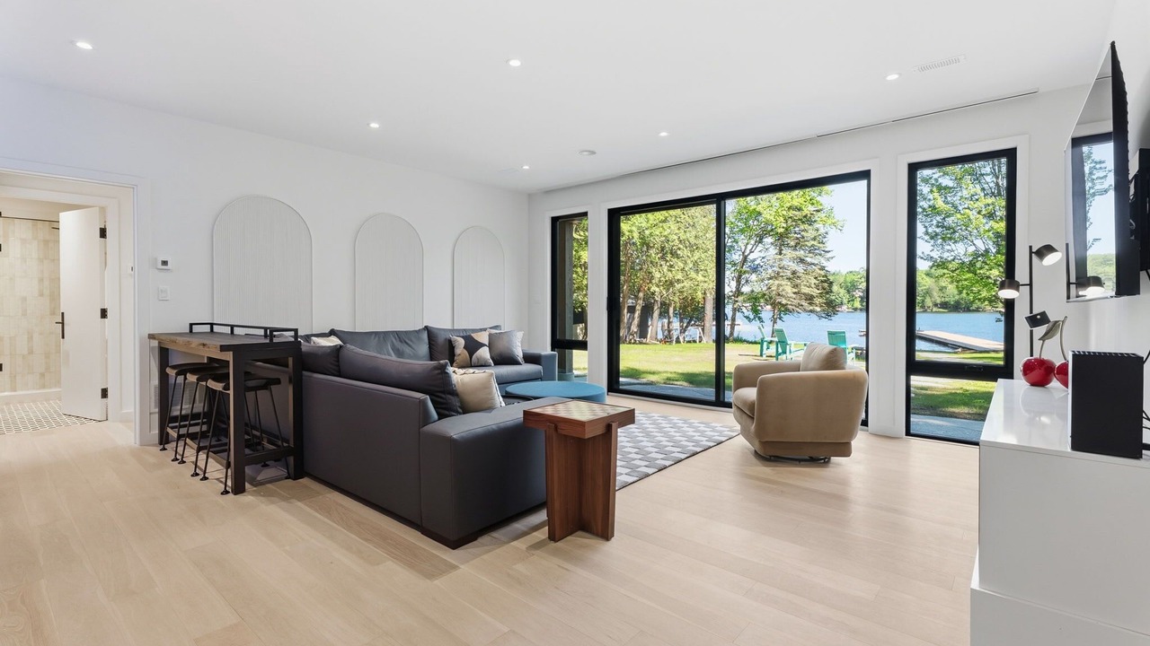 Photo of Livingroom in Huntsville