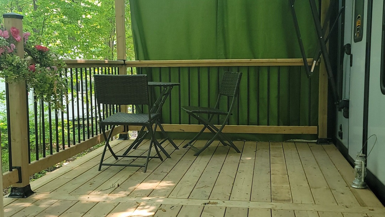 Photo of Patio Balcony in Rideau Lakes