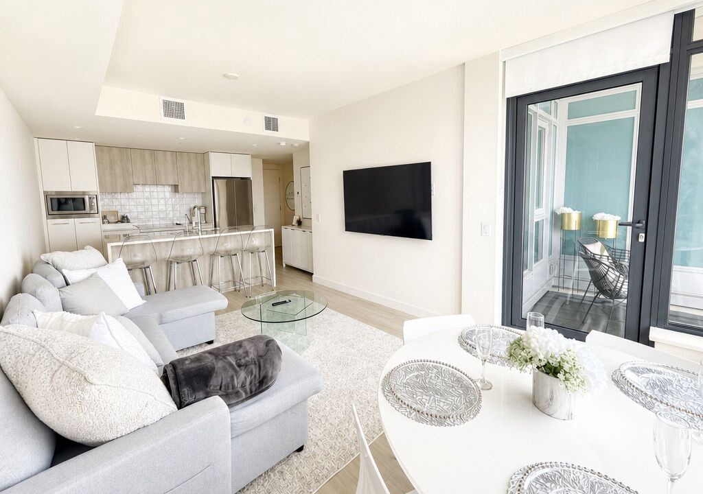 Photo of Livingroom in South Pandosy