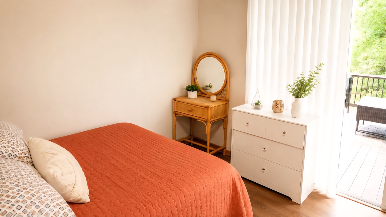 Photo of Bedroom in Kincardine