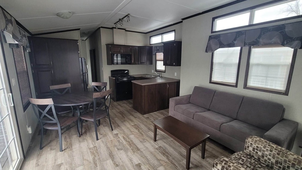 Photo of Livingroom in Sherkston