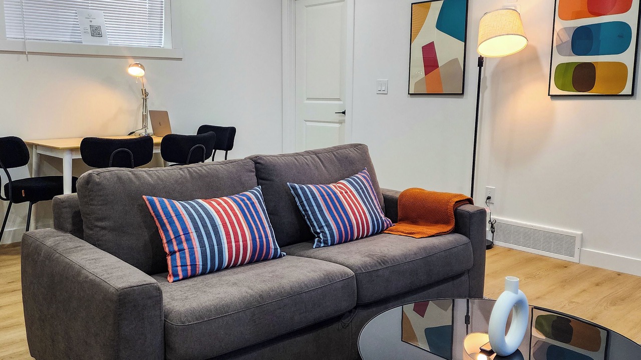 Photo of Livingroom in Southeast Calgary