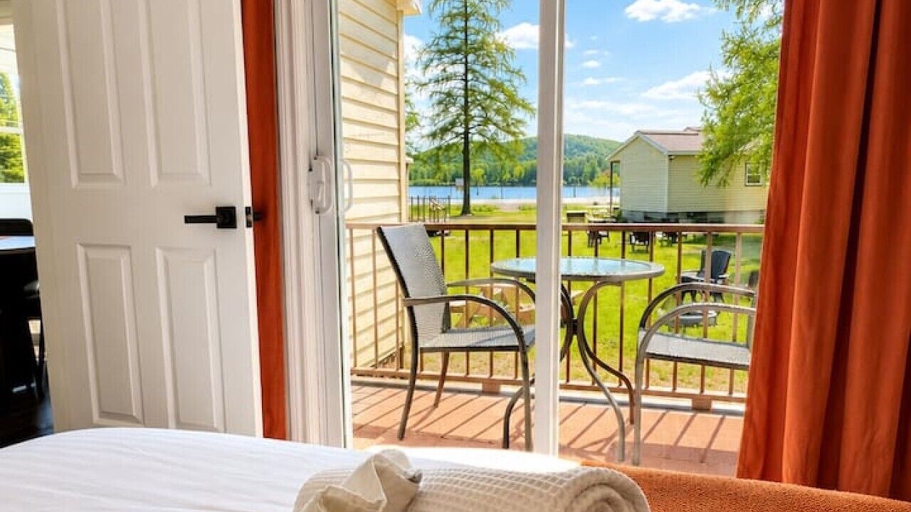 Photo of Bedroom in Sainte-Lucie-des-Laurentides