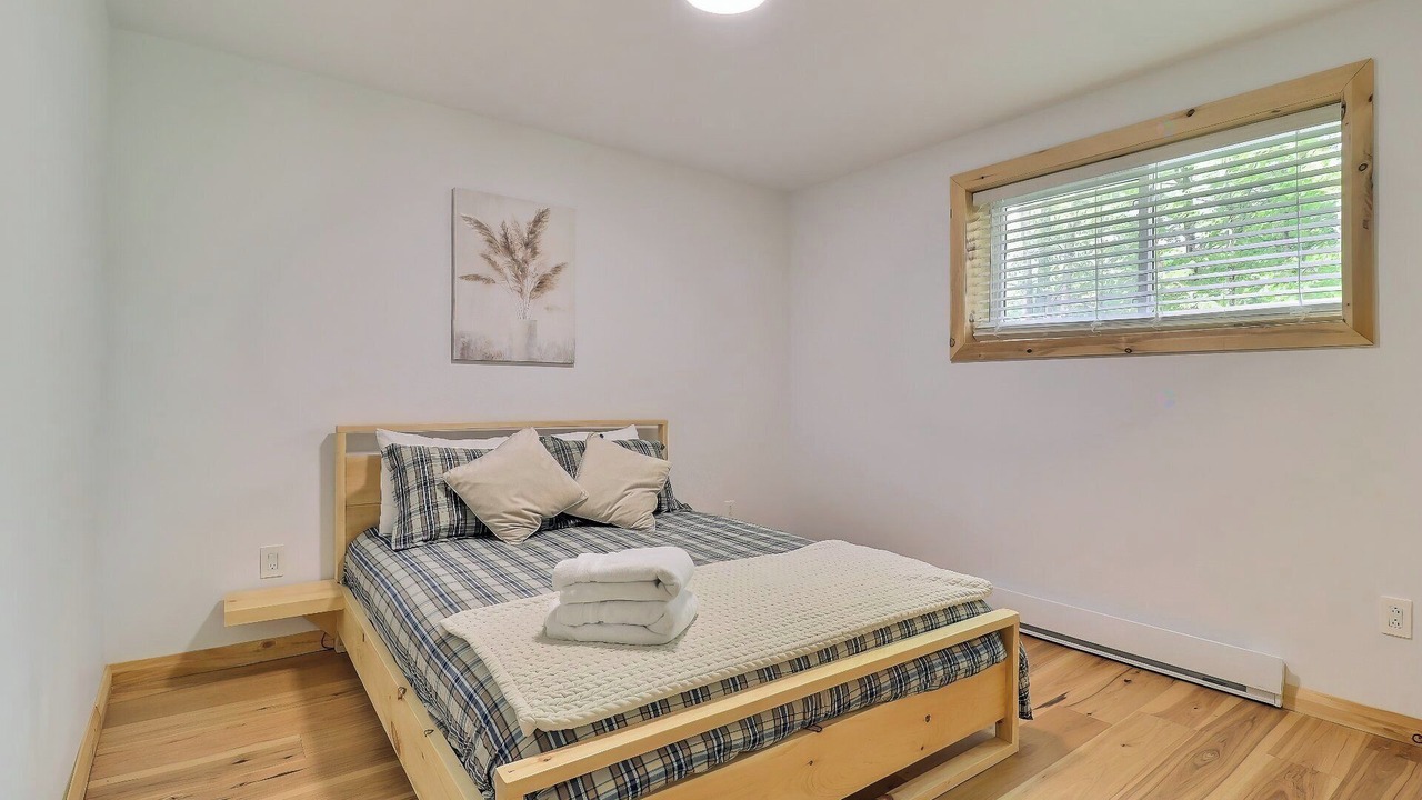 Photo of Bedroom in Pine Hill