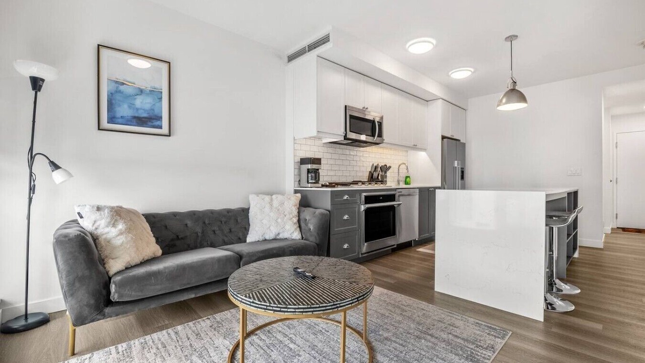 Photo of Livingroom in Kensington