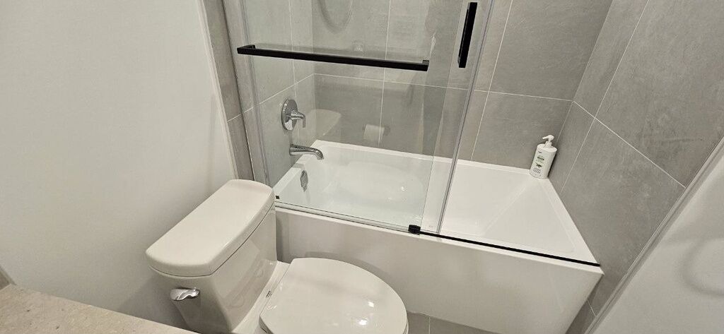 Photo of Bathroom in Upper Lonsdale