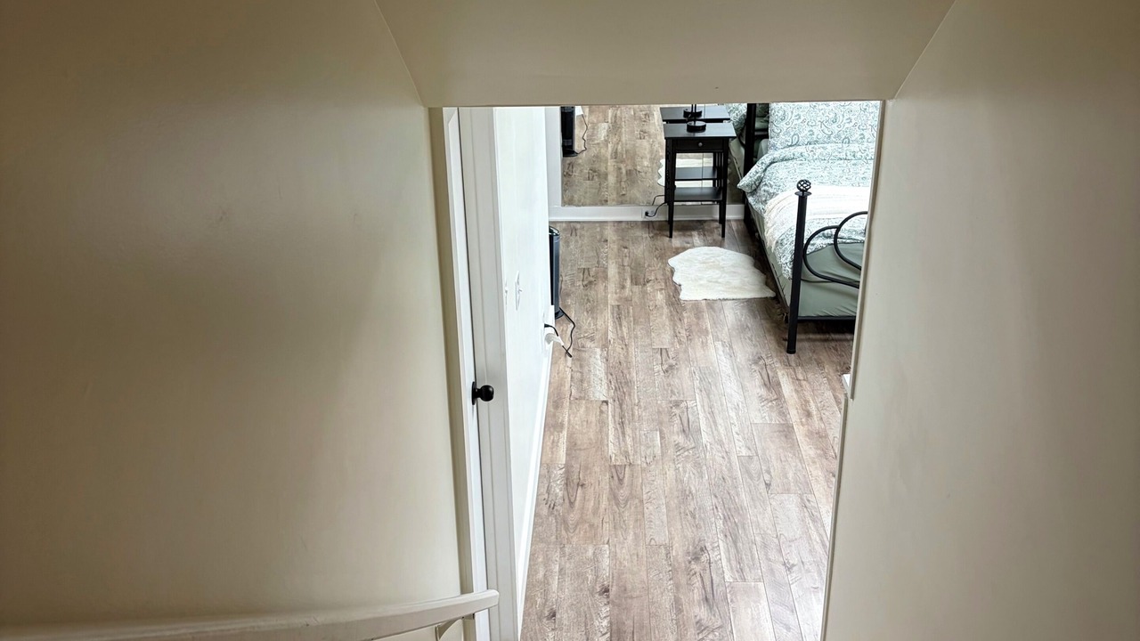 Photo of Bedroom in Mill Lake