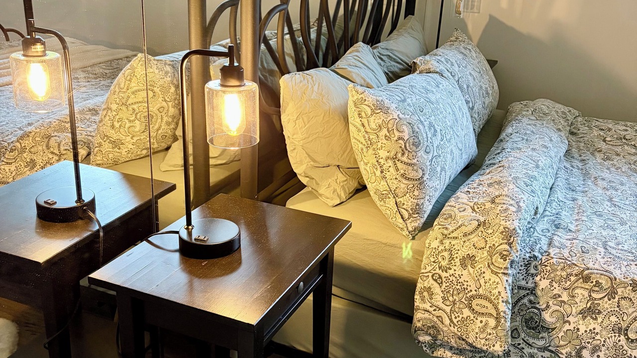 Photo of Bedroom in Mill Lake