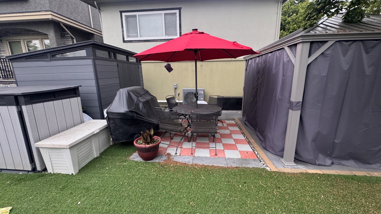 Photo of Outdoor in Fraserview