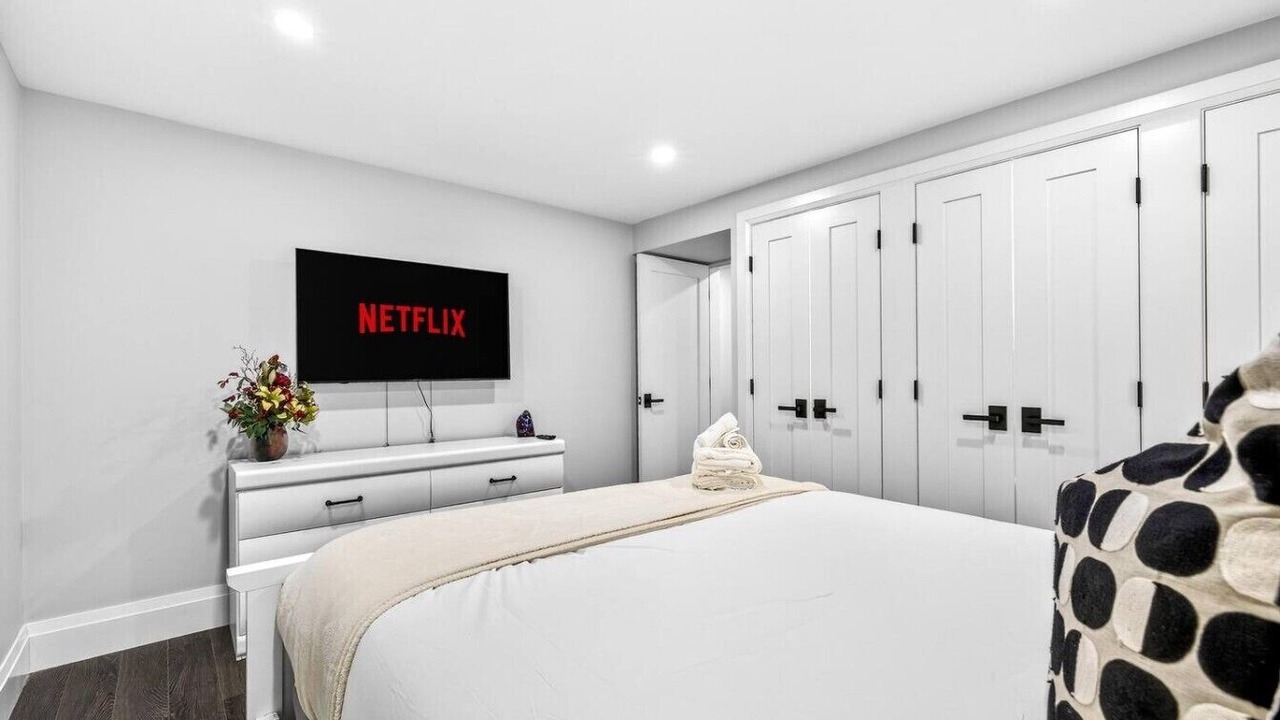 Photo of Bedroom in Langley