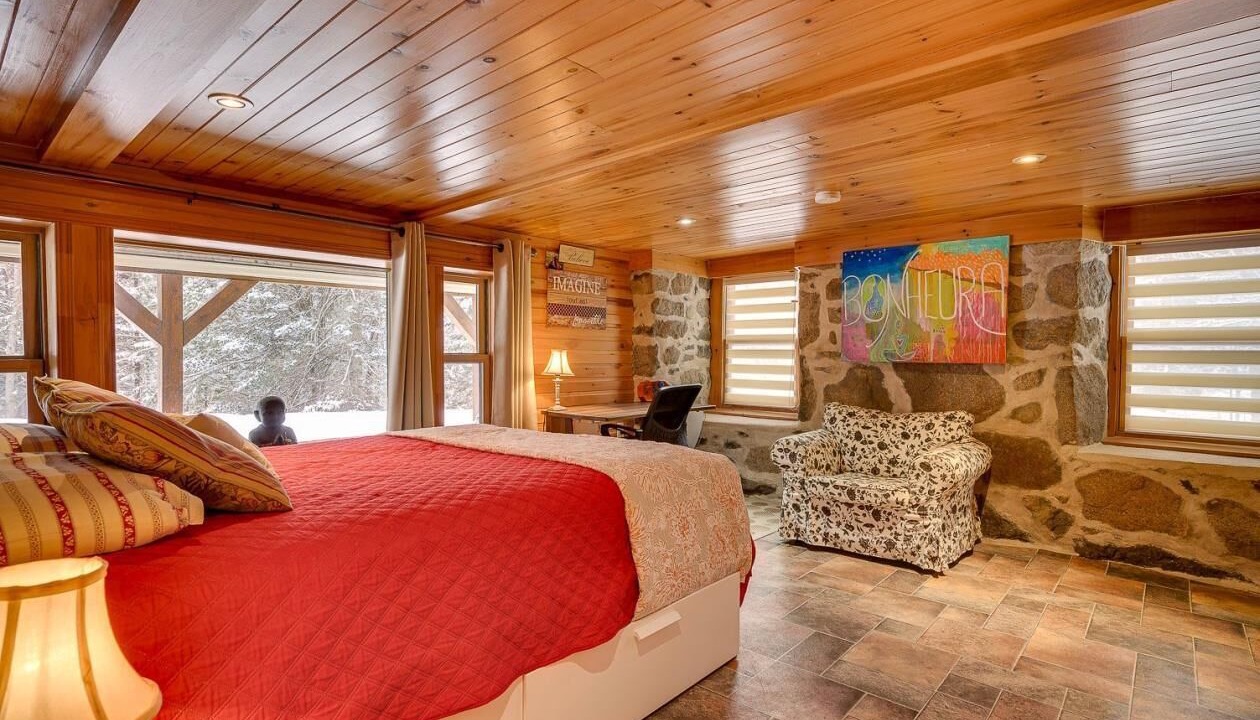 Photo of Bedroom in Val David