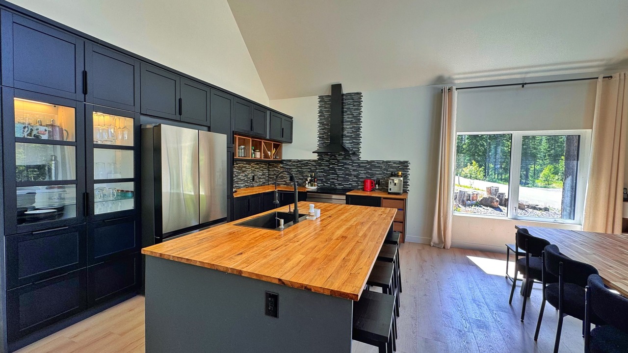 Photo of Kitchen in East Kootenay