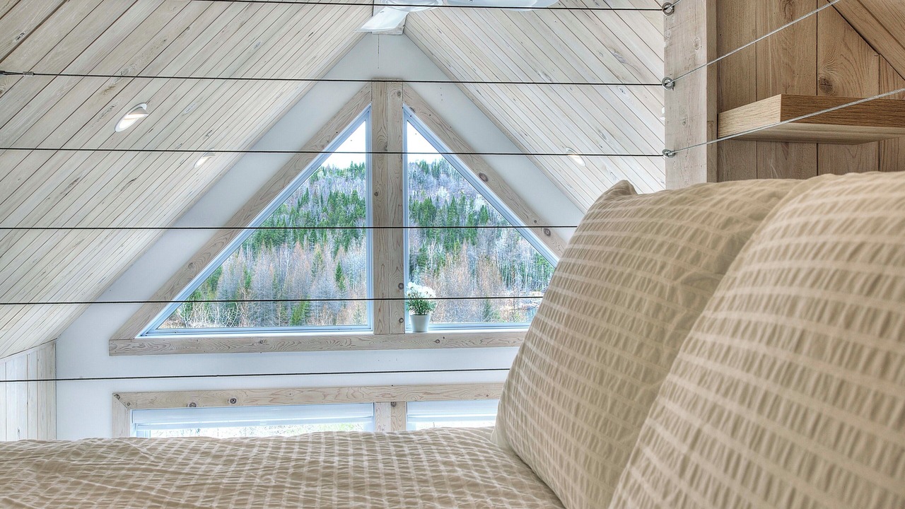 Photo of Bedroom in Sainte-Marguerite-du-Lac-Masson