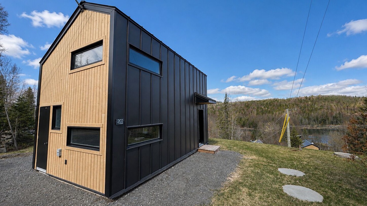 Photo of Outdoor in Sainte-Marguerite-du-Lac-Masson