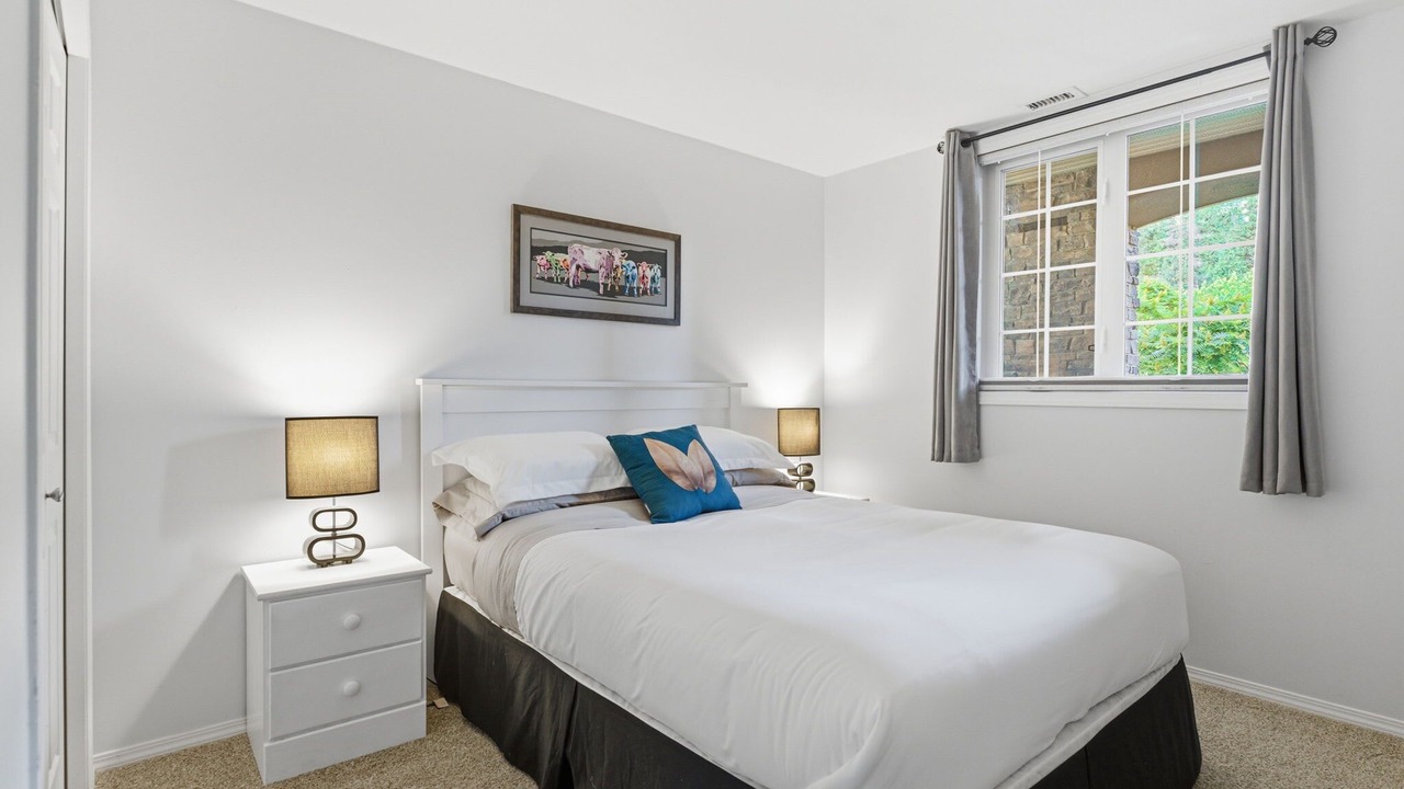 Photo of Bedroom in Quail Ridge