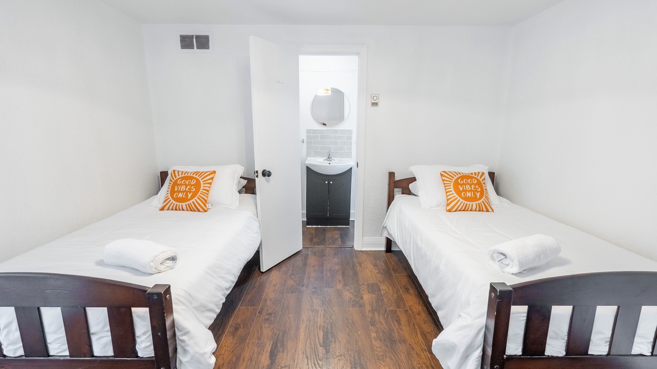 Photo of Bedroom in Lambton Shores