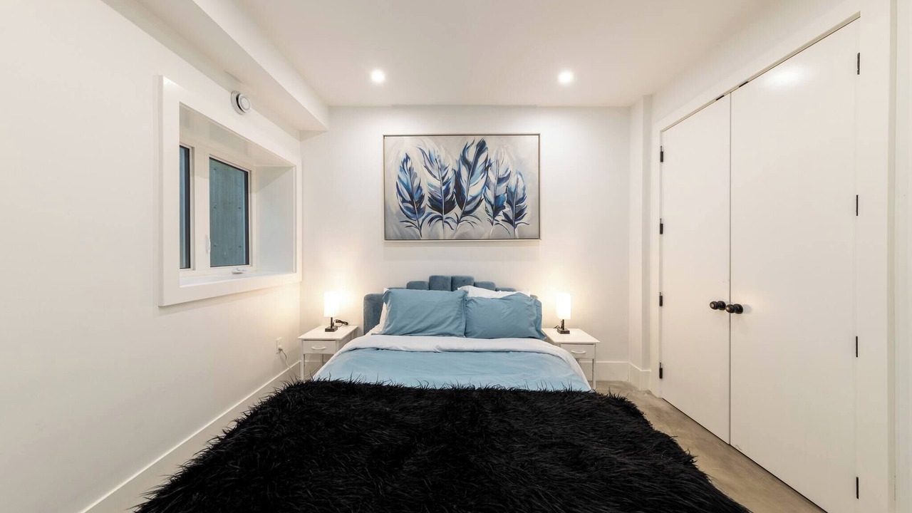 Photo of Bedroom in West Vancouver