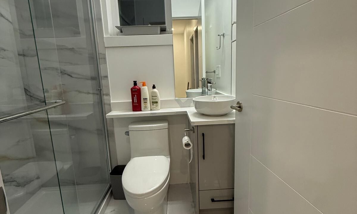 Photo of Bathroom in Vancouver South