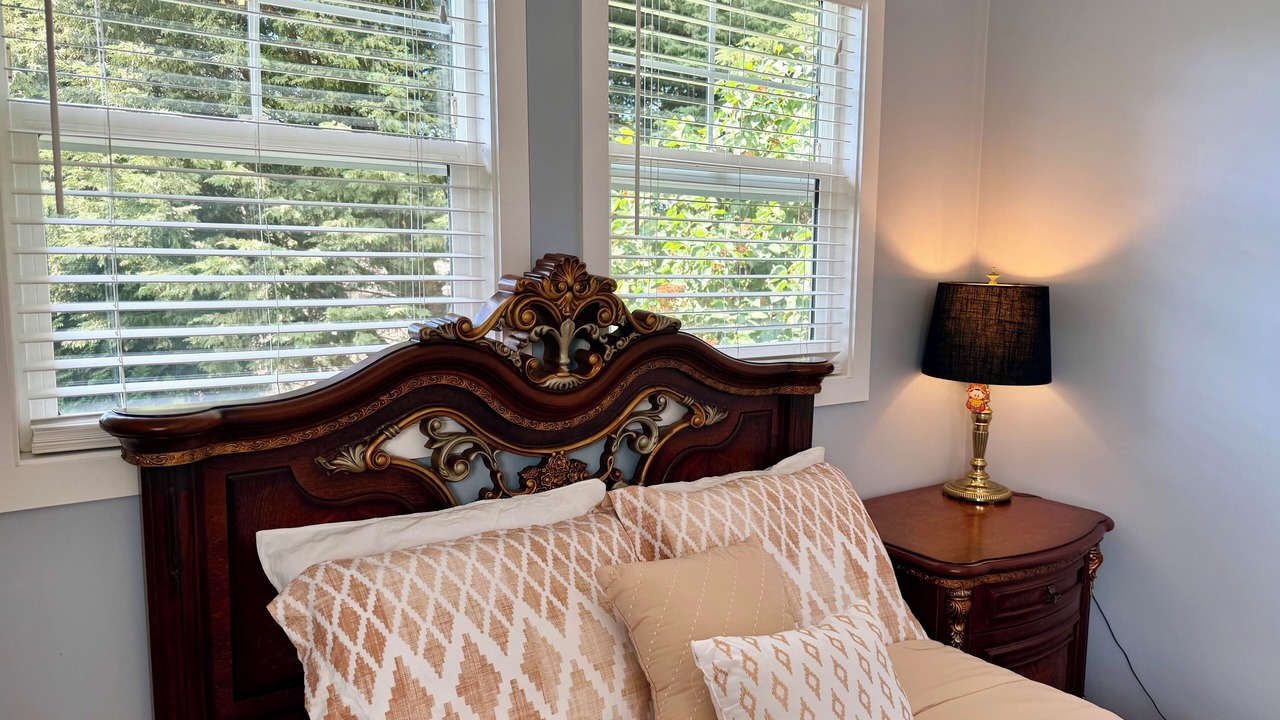 Photo of Bedroom in Crescent Beach