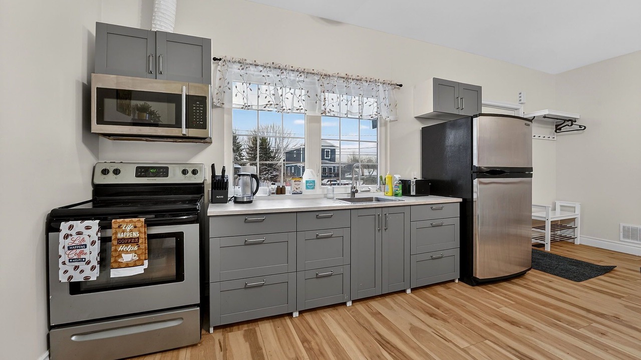 Photo of Kitchen in Port Colborne