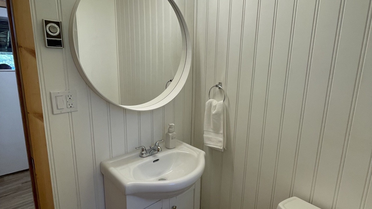 Photo of Bathroom in Georgian Bay
