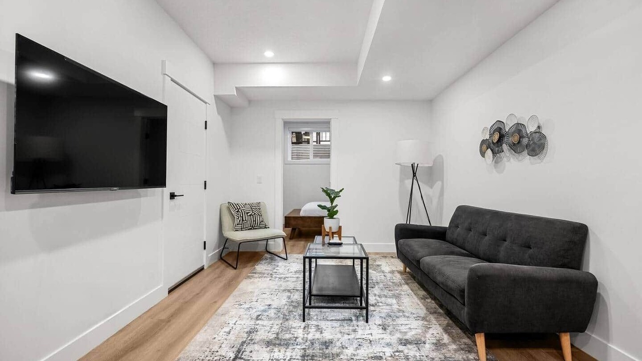 Photo of Livingroom in Northwest Calgary