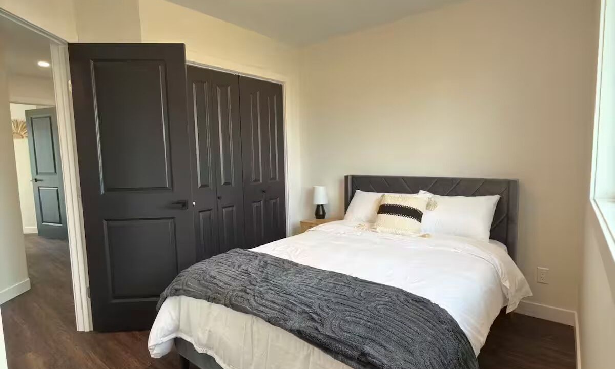 Photo of Bedroom in Gimli