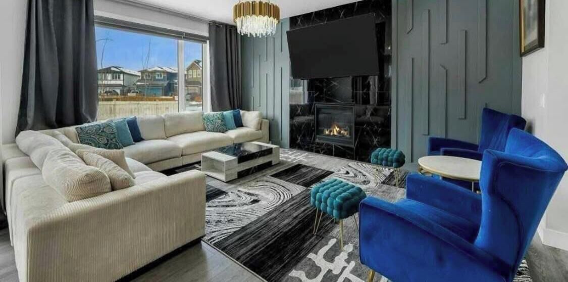 Photo of Livingroom in Evanston
